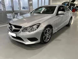 Gris / plata Usado 2013 Mercedes E200 Elegance Coupe | 16.290 € (Buen precio)