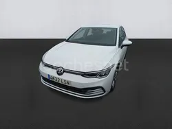 Blanco Usado 2021 VW Golf VIII Advance Utilitario | 19.000 € (Precio justo)