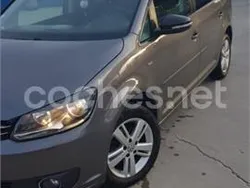 Gris / plata Usado 2012 VW Touran Advance Monovolumen | 9000 € (Precio justo)