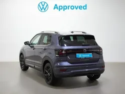 Gris Usado 2023 VW T-Cross Sportline SUV | 24.100 € (Un poco caro)