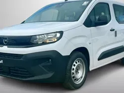 Blanco Nuevo 2025 Opel Combo Edition Monovolumen | 23.900 € (Precio justo)