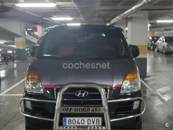 Negro Usado 2006 Hyundai H-1 Monovolumen | 12.900 €