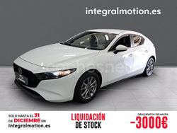 Blanco Usado 2025 Mazda 3 Prime-Line Berlina | 25.990 €