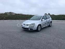 Gris / plata Usado 2005 VW Golf IV Highline Berlina | 3890 € (Precio justo)