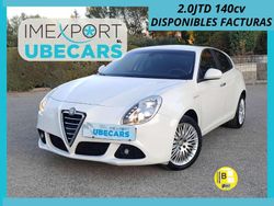 Blanco Usado 2013 Alfa Romeo Giulietta Distinctive Utilitario | 8500 € (Precio justo)