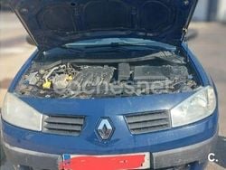 Azul Usado 2004 Renault Mégane II Expression Berlina | 1999 € (Buen precio)