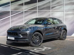 Gris volcano metalizado Usado 2024 Porsche Macan SUV | 87.200 € (Caro)