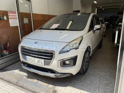 Blanco Usado 2015 Peugeot 3008 Allure Berlina | 11.200 € (Un poco caro)