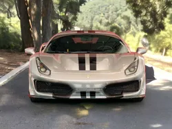 Plateado Usado 2019 Ferrari 488 Coupe | 425.000 €