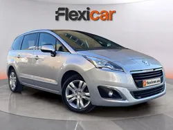 Gris Usado 2016 Peugeot 5008 Style Monovolumen | 9990 € (Precio justo)
