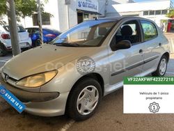 Gris / plata Usado 2002 Peugeot 206 Berlina | 2995 € (Precio justo)