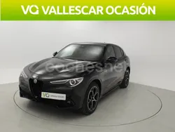 Negro Usado 2022 Alfa Romeo Stelvio Veloce SUV | 38.900 €