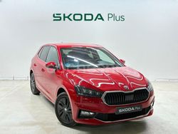 Rojo Usado 2025 Skoda Fabia Utilitario | 18.900 € (Precio justo)