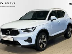 Azul Nuevo 2025 Volvo XC40 Core SUV | 36.900 € (Buen precio)