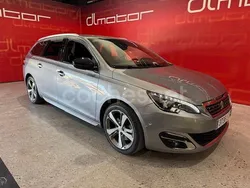 Gris / plata Usado 2017 Peugeot 308 GT-line Familiar | 9999 € (Buen precio)