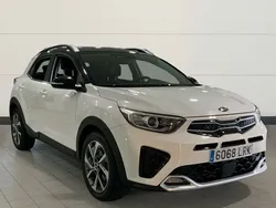 Blanco Usado 2021 Kia Stonic GT-Line SUV | 19.900 € (Caro)