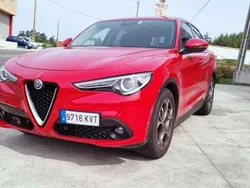 Rojo Usado 2019 Alfa Romeo Stelvio Super SUV | 22.500 € (Un poco caro)