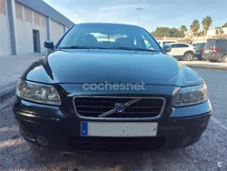 Verde Usado 2005 Volvo S60 Momentum Berlina | 4250 € (Precio justo)