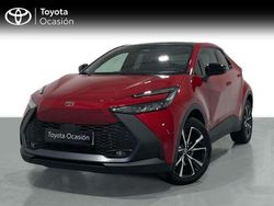 Rojo Usado 2025 Toyota C-HR Advance SUV | 33.990 €