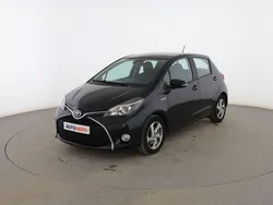 Negro Usado 2016 Toyota Yaris Hybrid Active Utilitario | 12.499 € (Precio justo)