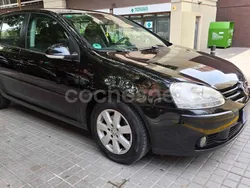 Negro Usado 2007 VW Golf V Highline Berlina | 5800 € (Precio justo)