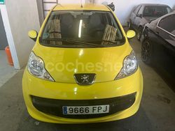 Amarillo Usado 2007 Peugeot 107 Utilitario | 3500 € (Precio justo)