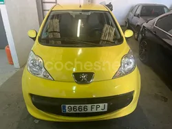 Amarillo Usado 2007 Peugeot 107 Utilitario | 3500 € (Precio justo)