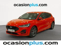 Rojo Usado 2023 Ford Focus ST-Line Utilitario | 16.082 € (Buen precio)