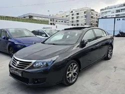 Negro Usado 2014 Renault Latitude Initiale Berlina | 7450 €
