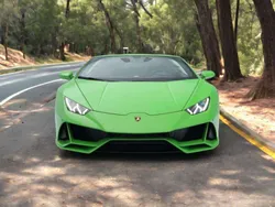 Verde Nuevo 2024 Lamborghini Huracán Descapotable | 335.000 € (Un poco caro)