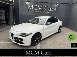 Blanco Usado 2017 Alfa Romeo Giulia Super Berlina | 14.999 € (Precio justo)