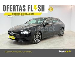 Negro Usado 2022 Mercedes CLA180 Shooting Brake Familiar | 25.690 € (Un poco caro)