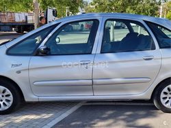 Gris / plata Usado 2003 Citroën Xsara Picasso Exclusive Monovolumen | 2300 €