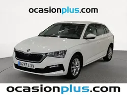 Blanco Usado 2022 Skoda Scala Ambition Utilitario | 17.991 € (Precio justo)