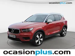 Rojo Usado 2018 Volvo XC40 Momentum SUV | 22.637 € (Buen precio)