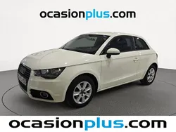 Blanco Usado 2013 Audi A1 Attraction Utilitario | 9900 € (Precio justo)