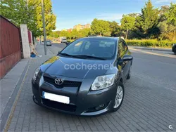 Gris / plata Usado 2007 Toyota Auris Sol Berlina | 5900 € (Un poco caro)