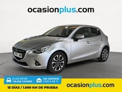 Gris plata Usado 2016 Mazda 2 Luxury Utilitario | 11.550 € (Precio justo)