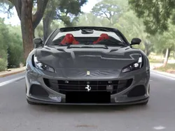 Gris Usado 2023 Ferrari Portofino Coupe | 264.800 € (Super precio)
