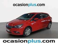 Rojo Usado 2016 Opel Astra Selective Utilitario | 9390 € (Buen precio)