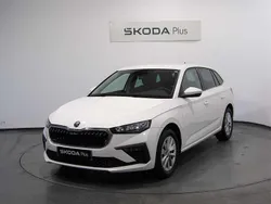 Blanco Usado 2024 Skoda Scala Selection Utilitario | 18.240 € (Precio justo)