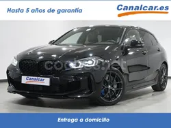 Negro Usado 2024 BMW M135 Comfort Edition Utilitario | 41.990 € (Super precio)