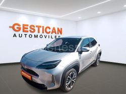 Gris / plata Usado 2022 Toyota Yaris Hybrid Style SUV | 21.990 € (Un poco caro)