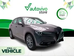 Gris Usado 2023 Alfa Romeo Stelvio Super SUV | 41.900 € (Precio justo)