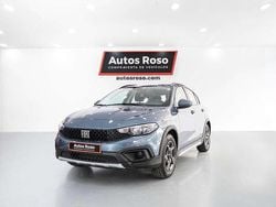 Gris / plata Usado 2022 Fiat Tipo Cross Berlina | 15.990 € (Un poco caro)