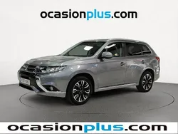 Gris Usado 2017 Mitsubishi Outlander P-HEV Recogida | 20.750 € (Precio justo)