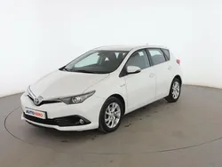Blanco Usado 2017 Toyota Auris Hybrid Active Berlina | 16.199 € (Precio justo)