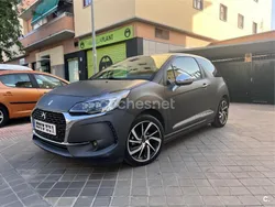 Gris / plata Usado 2017 DS Automobiles DS3 Style Berlina | 11.200 € (Un poco caro)
