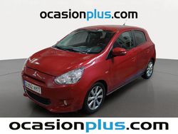Rojo Usado 2014 Mitsubishi Space Star Motion Utilitario | 7550 €