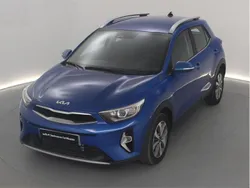 Azul Usado 2024 Kia Stonic SUV | 20.492 € (Precio justo)